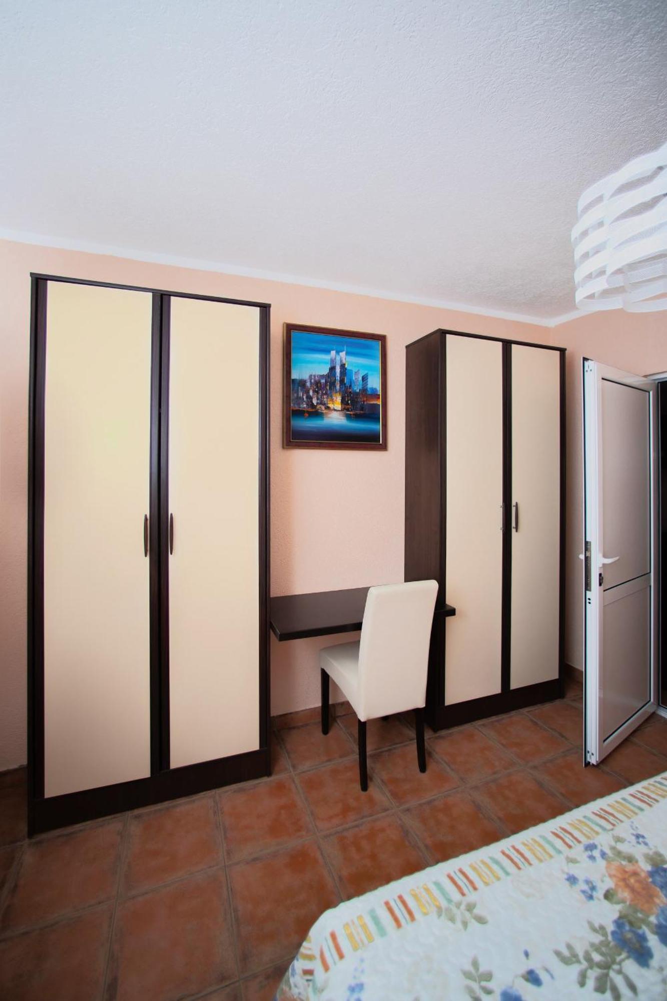 Villa Shu Krimovica Екстер'єр фото