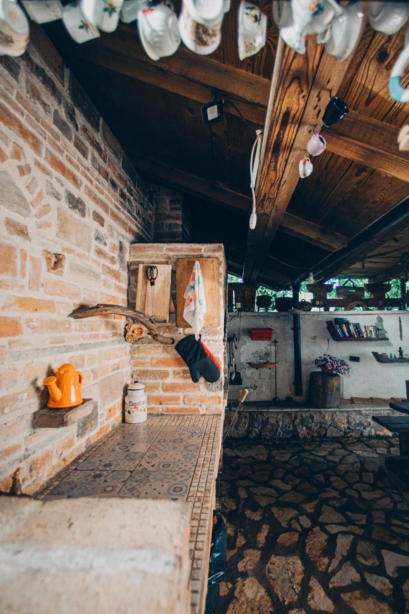 Villa Shu Krimovica Екстер'єр фото